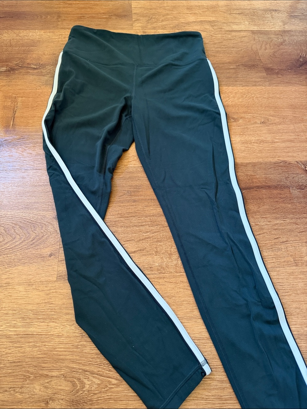 Athleta Ultra High Rise Elation Tight, Green with White Side Stripe - Picture 2 of 3